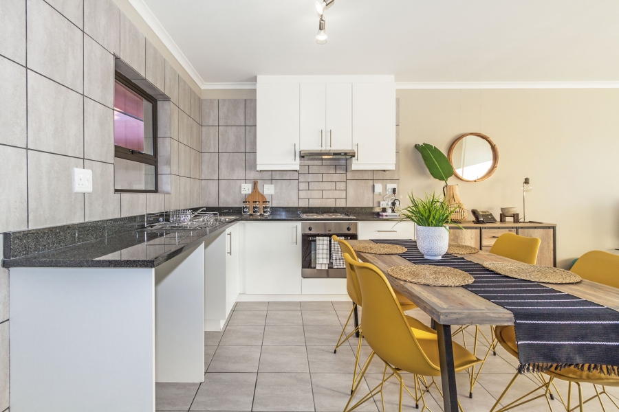 To Let 3 Bedroom Property for Rent in Stellendale Western Cape